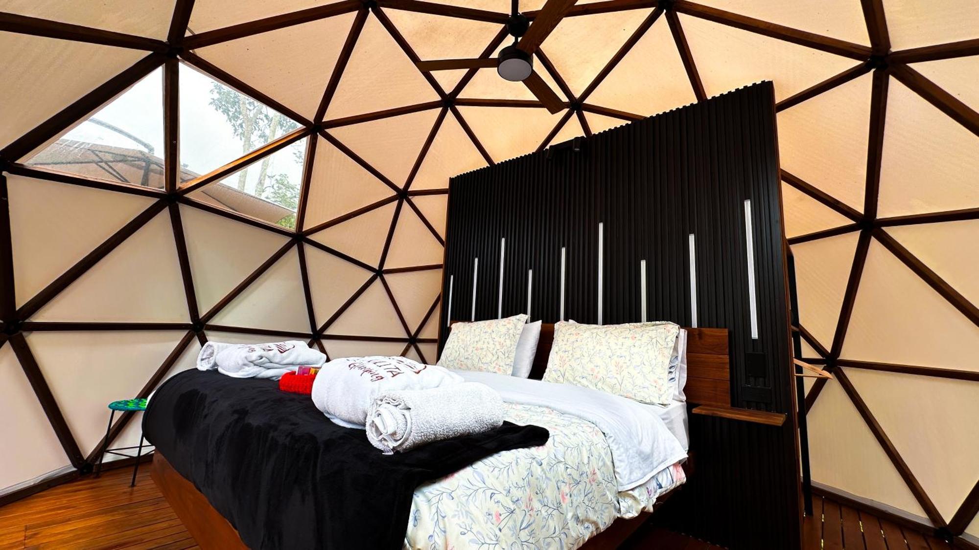 Willa La Julita Glamping La Mesa  Zewnętrze zdjęcie